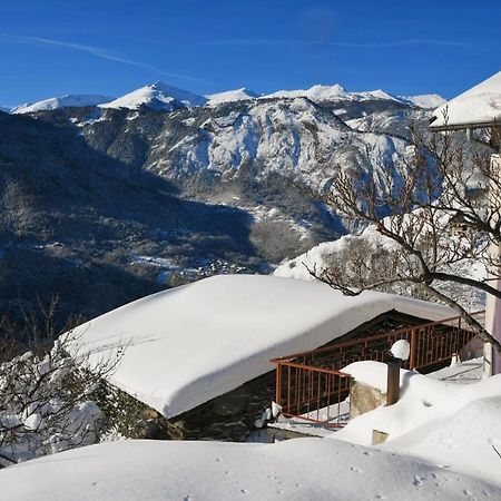 Logement Renove Avec Vue Panoramique La Saussaz Kültér fotó